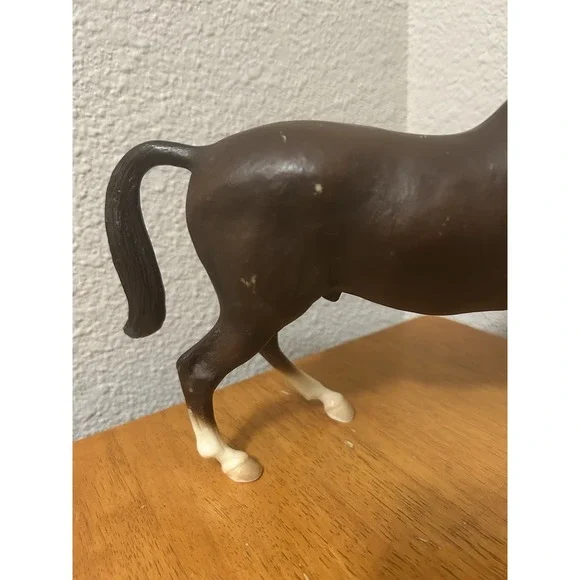 VTG Breyer Horse #465 Champion Dutch Warmblood Roemer 1990-93 Dark Chestnut - Picture 3 of 9
